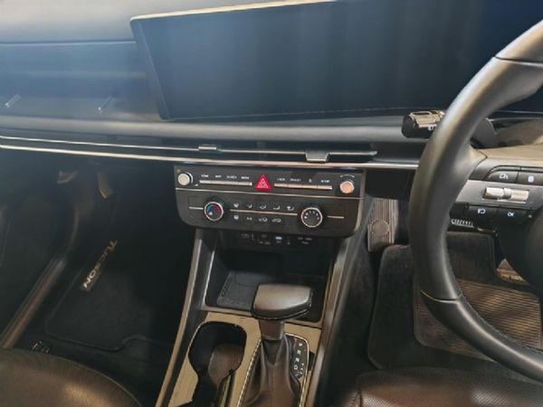 2025-Hyundai-Tucson-20-Premium-Auto image:8