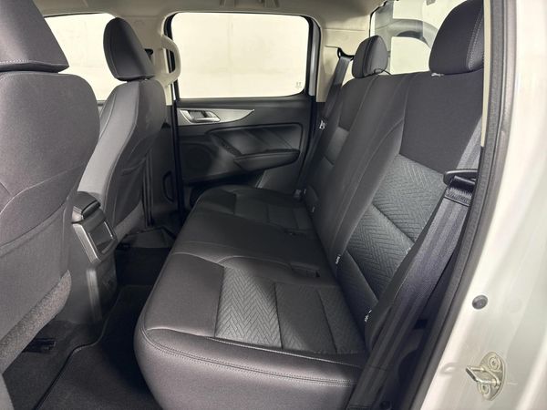 2026-GWM-P-Series-P300-20TD-SX-Auto-Double-Cab image:3