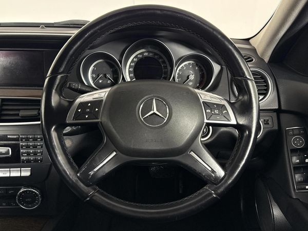 2012-Mercedes-Benz-C-Class-C-180-BE-Classic-Auto image:12