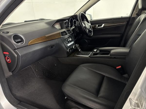 2012-Mercedes-Benz-C-Class-C-180-BE-Classic-Auto image:8