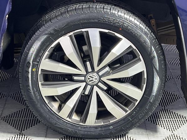 2022-Volkswagen-Amarok-30-TDI-Highline-EX-190kW-4Motion-Auto-Double-Ca image:6