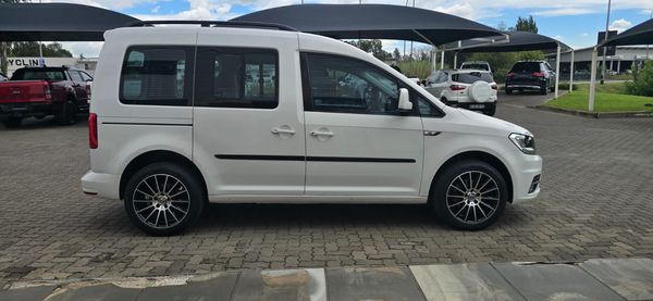 2017-Volkswagen-Caddy-20-Trendline image:3