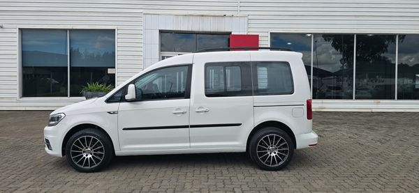 2017-Volkswagen-Caddy-20-Trendline image:4
