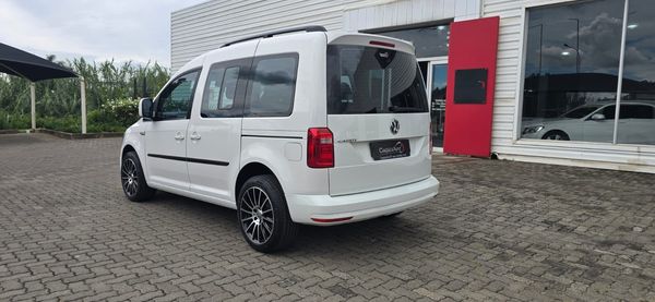 2017-Volkswagen-Caddy-20-Trendline image:5