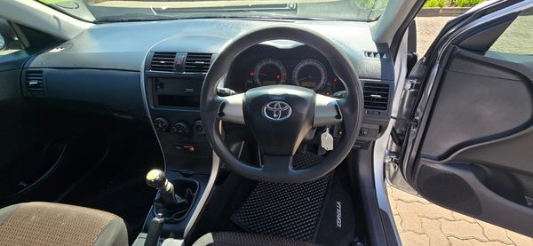 2017-Toyota-Corolla-Quest-16 image:10