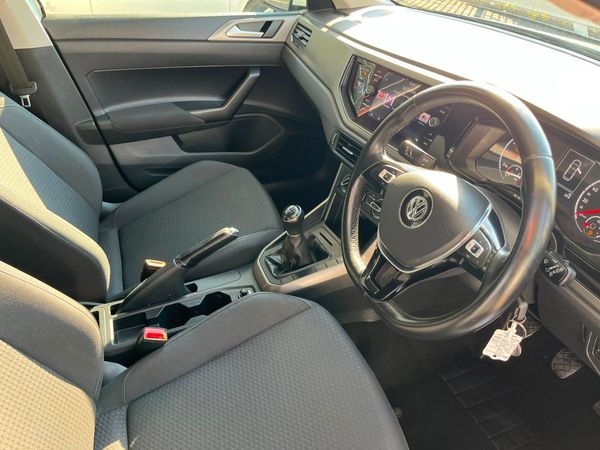 2019-Volkswagen-Polo-10-TSI-Comfortline image:7
