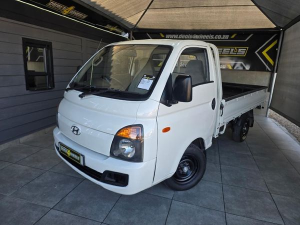 2014-Hyundai-H100-Bakkie-26D-Dropside image:2