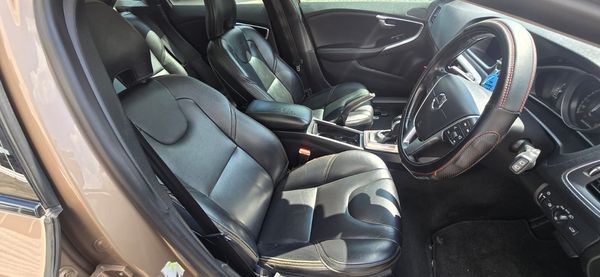 2017-Volvo-V40-CC-D3-Inscription-Auto image:12