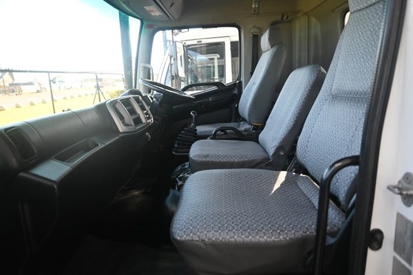 2015-Hino-500-1626-Lwb-Fc-Cc image:12