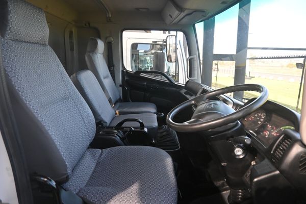 2015-Hino-500-1626-Lwb-Fc-Cc image:6