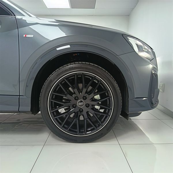 2026-Audi-Q2-35TFSI-Black-Edition image:12