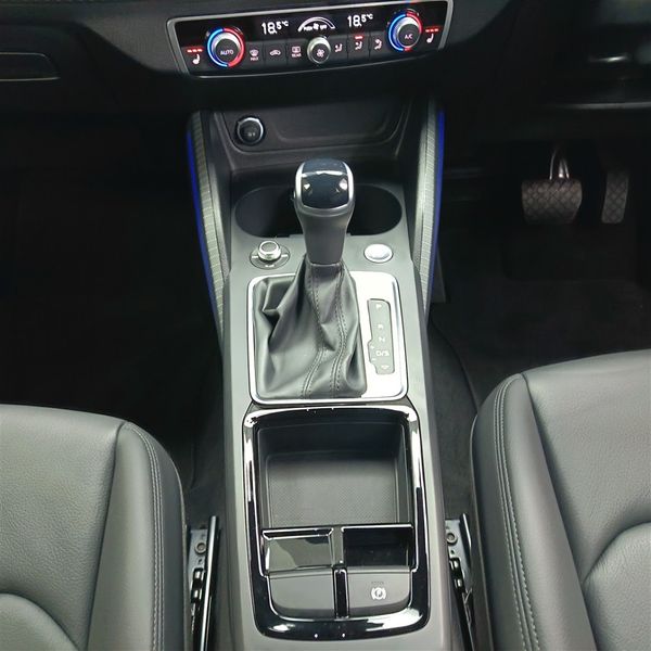 2026-Audi-Q2-35TFSI-Black-Edition image:16
