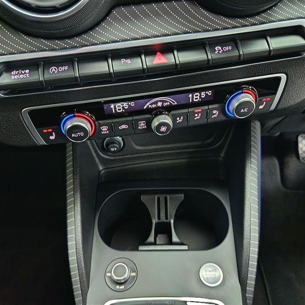 2026-Audi-Q2-35TFSI-Black-Edition image:22
