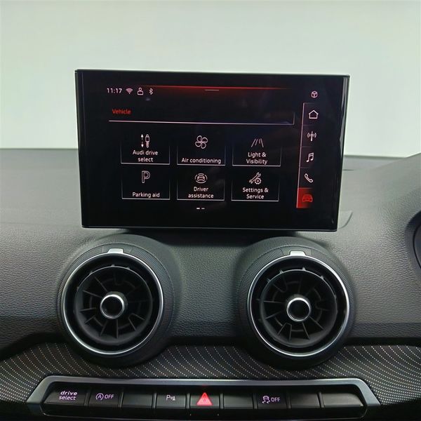 2026-Audi-Q2-35TFSI-Black-Edition image:26