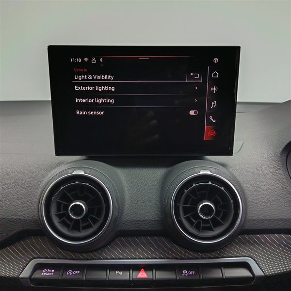 2026-Audi-Q2-35TFSI-Black-Edition image:28
