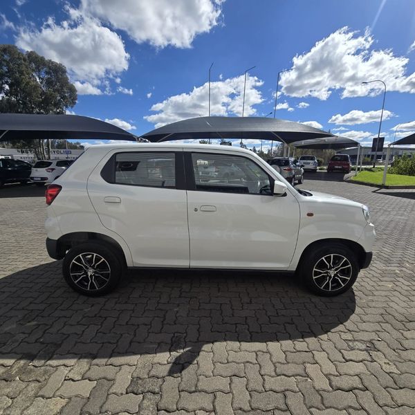 2023-Suzuki-S-Presso-10-GL image:3
