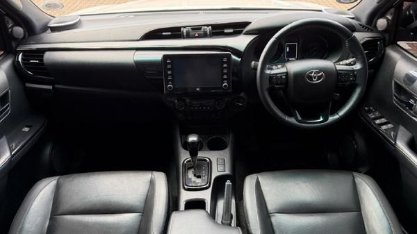 2022-Toyota-Hilux-28-GD-6-Raised-Body-Legend-RS-4x4-Auto-Double-Cab image:7