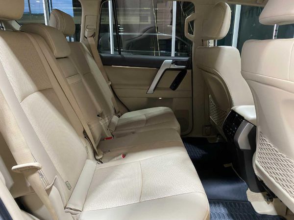 2022-Toyota-Land-Cruiser-Prado-28-GD-VX-L-Auto image:11