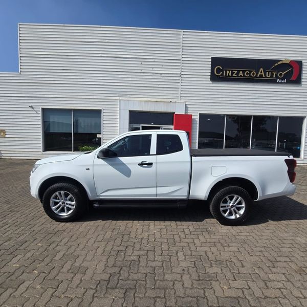 2024-Isuzu-D-Max-19-DDI-HR-L-Extended-Cab image:4