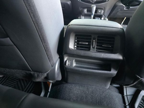 2025-Nissan-Navara-25-DDTi-PRO-2X-Auto-Double-Cab image:11