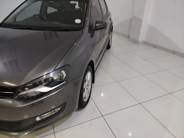 2014-Volkswagen-Polo-14-Comfortline-5-dr image:6