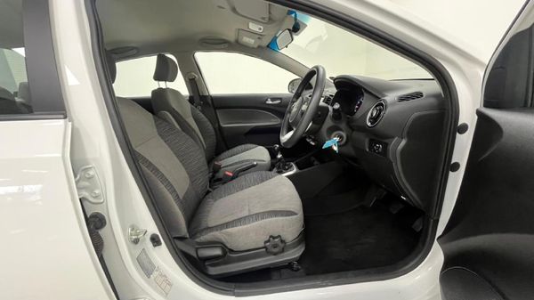 2025-Kia-Pegas-14-LX image:8