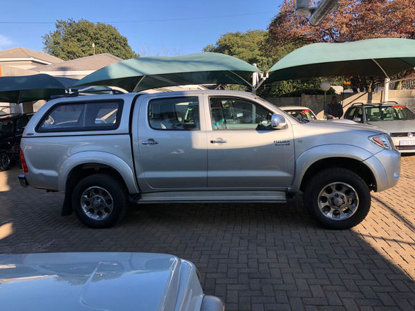 2005-Toyota-Hilux-30-D-4D-Raider-Double-Cab image:3
