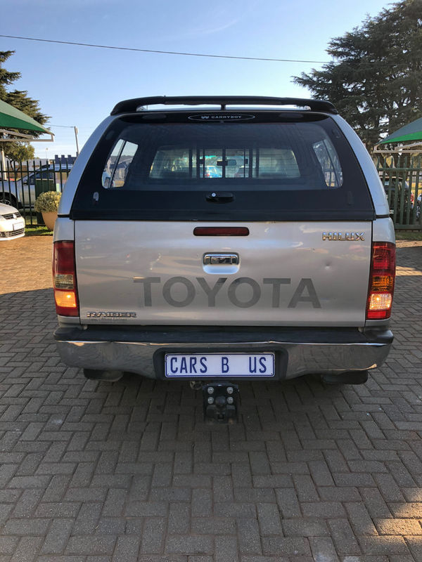 2005-Toyota-Hilux-30-D-4D-Raider-Double-Cab image:4