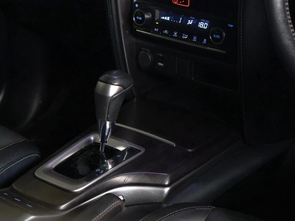 2021-Toyota-Fortuner-28-GD-6-Raised-Body-Auto image:15