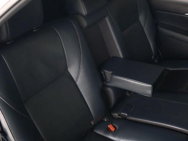2021-Toyota-Fortuner-28-GD-6-Raised-Body-Auto image:17