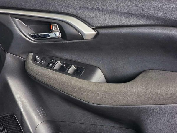 2025-Toyota-Urban-Cruiser-15-XR-Auto image:24