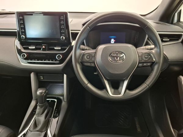2023-Toyota-Corolla-Cross-18-XR image:6