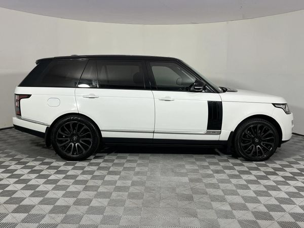 2016-Land-Rover-Range-Rover-44-SD-V8-LWB-Autobiography-Black image:16
