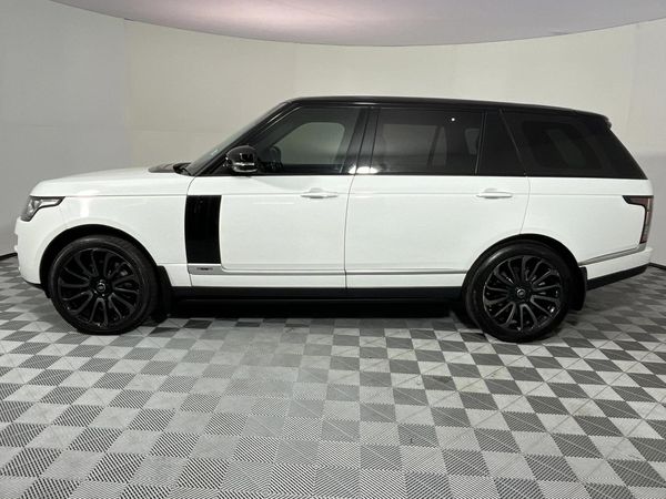 2016-Land-Rover-Range-Rover-44-SD-V8-LWB-Autobiography-Black image:18