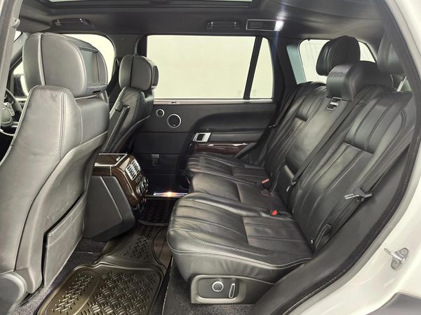 2016-Land-Rover-Range-Rover-44-SD-V8-LWB-Autobiography-Black image:3