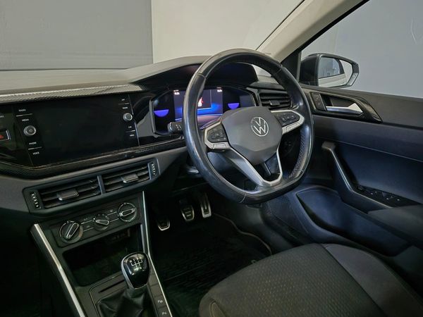 2022-Volkswagen-Polo-10-TSI-Life image:6