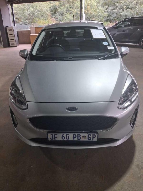 2019-Ford-Fiesta-10-EcoBoost-Trend-5-dr image:10