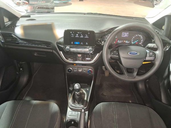 2019-Ford-Fiesta-10-EcoBoost-Trend-5-dr image:11