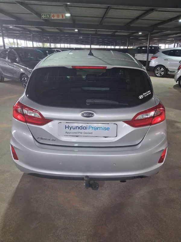 2019-Ford-Fiesta-10-EcoBoost-Trend-5-dr image:8