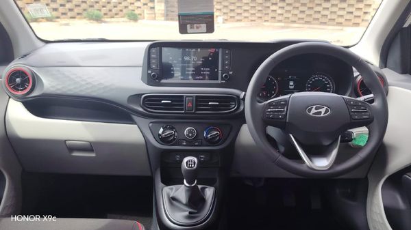 2024-Hyundai-Grand-i10-12-Fluid-Sedan image:8