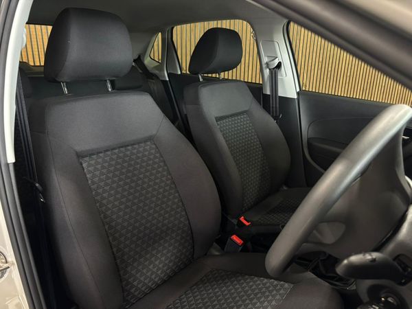 2026-Volkswagen-Polo-Vivo-14 image:1