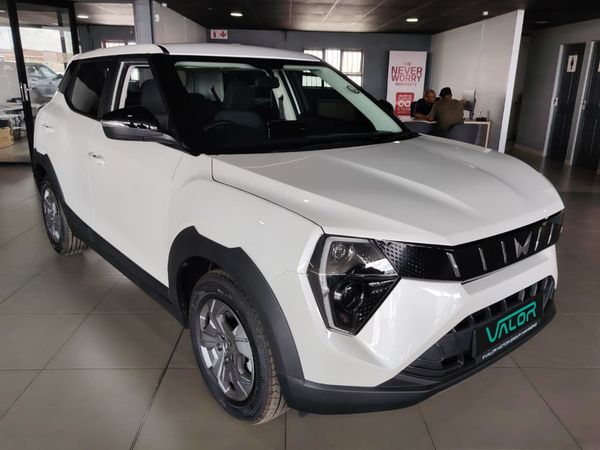 2026-Mahindra-XUV-3XO-12T-MX3-Auto image:1