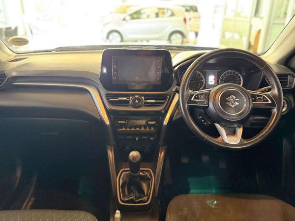 2023-Suzuki-Grand-Vitara-15-GL image:4