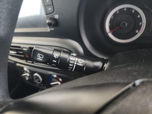 2024-Hyundai-Grand-i10-10-Motion image:16