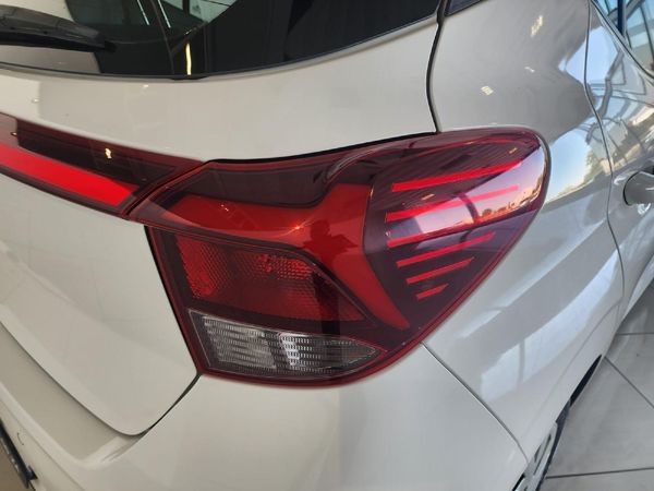 2024-Hyundai-Grand-i10-10-Motion image:8