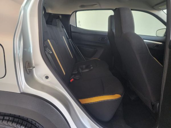 2024-Renault-Kwid-10-Climber image:11