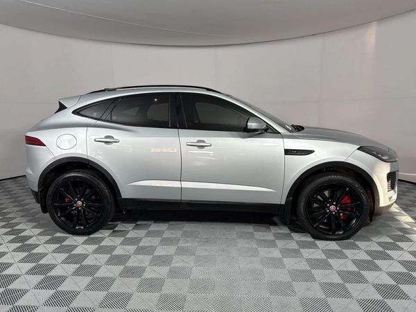 2018-Jaguar-E-Pace-D240-20D-SE-177kW image:18