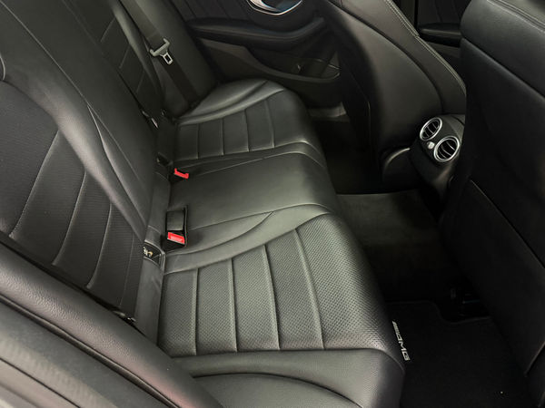 2018-Mercedes-Benz-C-Class-C-200-AMG-Line-Auto image:3