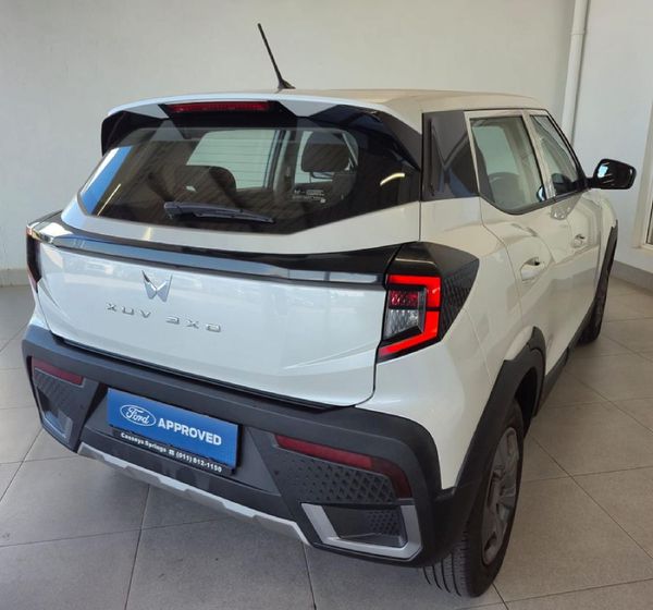2025-Mahindra-XUV-3XO-12T-MX2 image:6