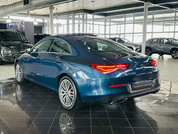 2021-Mercedes-Benz-CLA-200-Progressive-Auto image:10